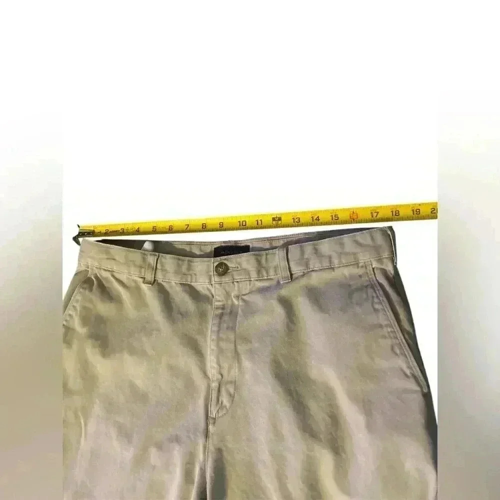 Axist Mens Shorts Khaki Color Size 36 - Picture 6 of 6